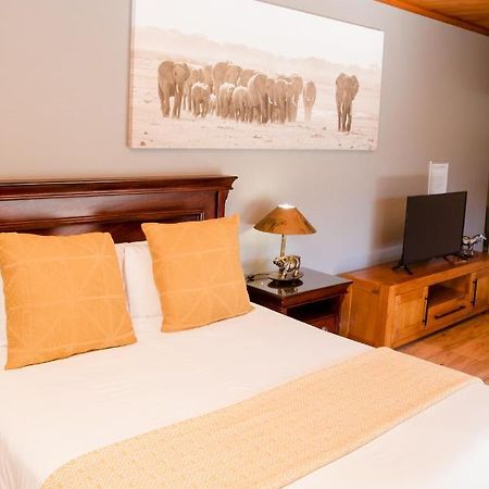 85 Ehmke Guesthouse Mbombela Eksteriør billede
