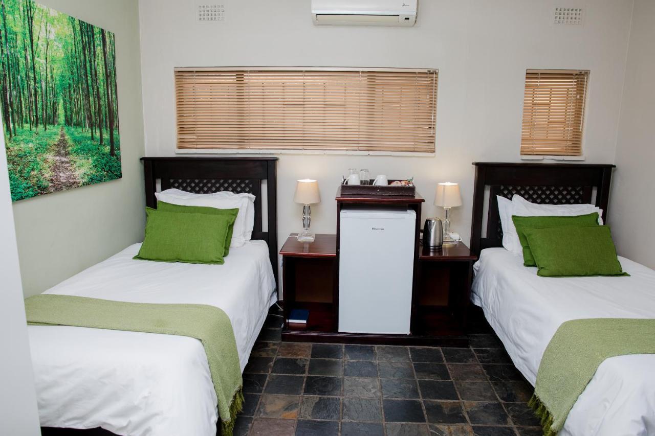85 Ehmke Guesthouse Mbombela Eksteriør billede