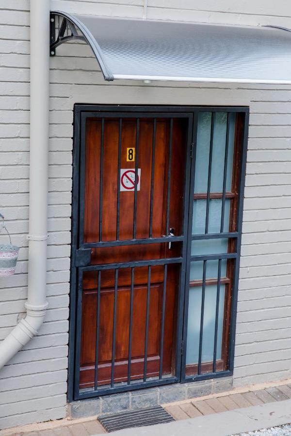 85 Ehmke Guesthouse Mbombela Eksteriør billede