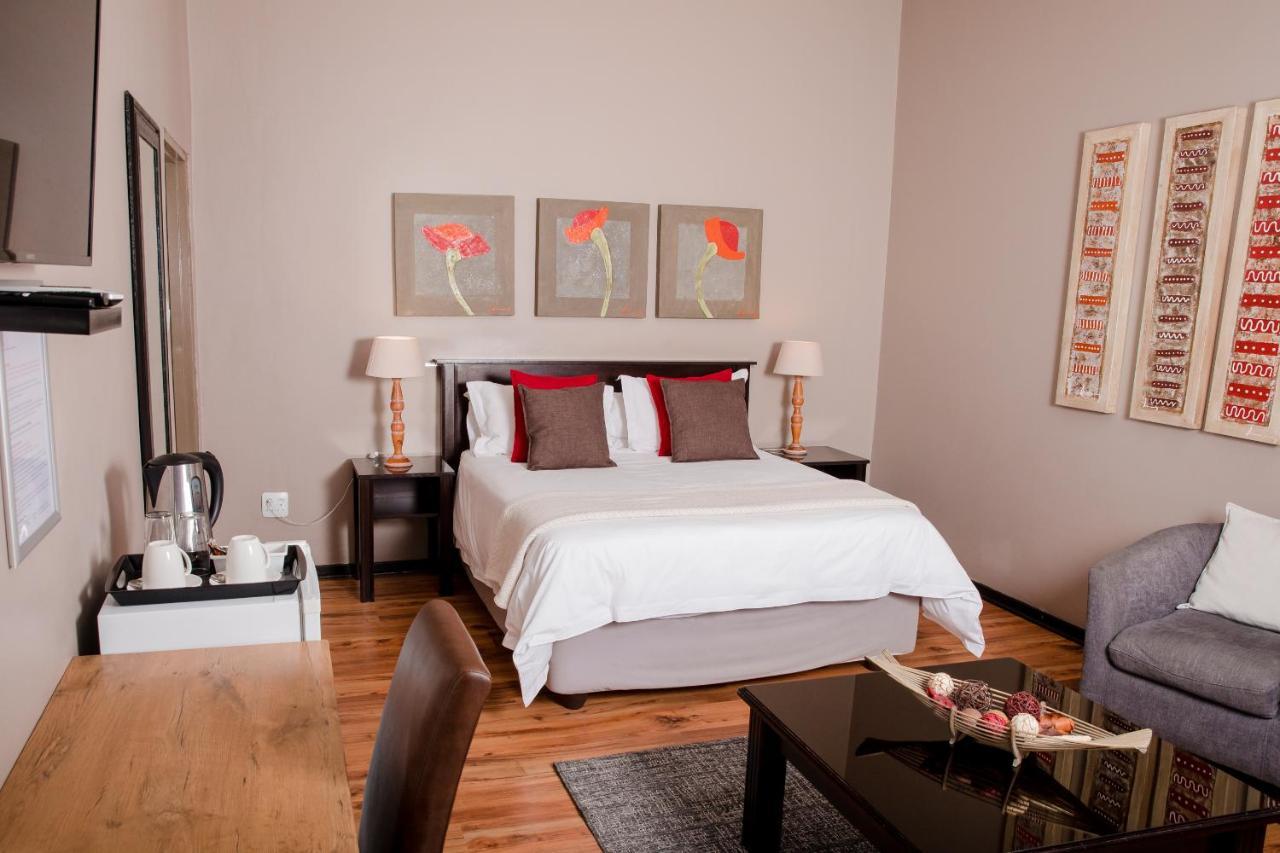 85 Ehmke Guesthouse Mbombela Eksteriør billede