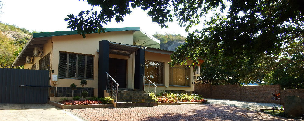 85 Ehmke Guesthouse Mbombela Eksteriør billede